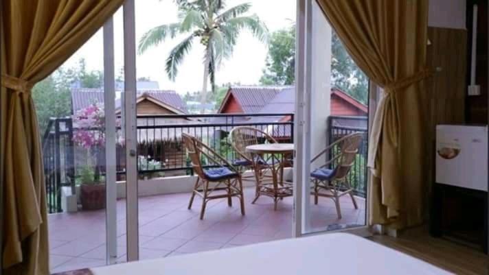 Fish Island Bungalows Kampot Eksteriør bilde