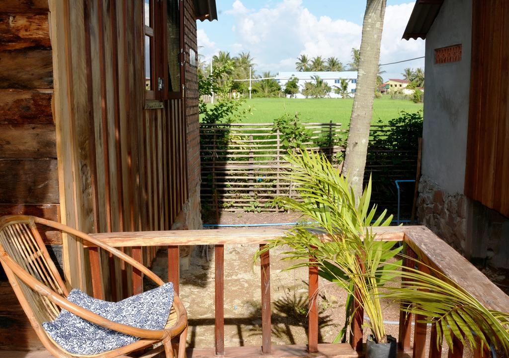 Fish Island Bungalows Kampot Eksteriør bilde