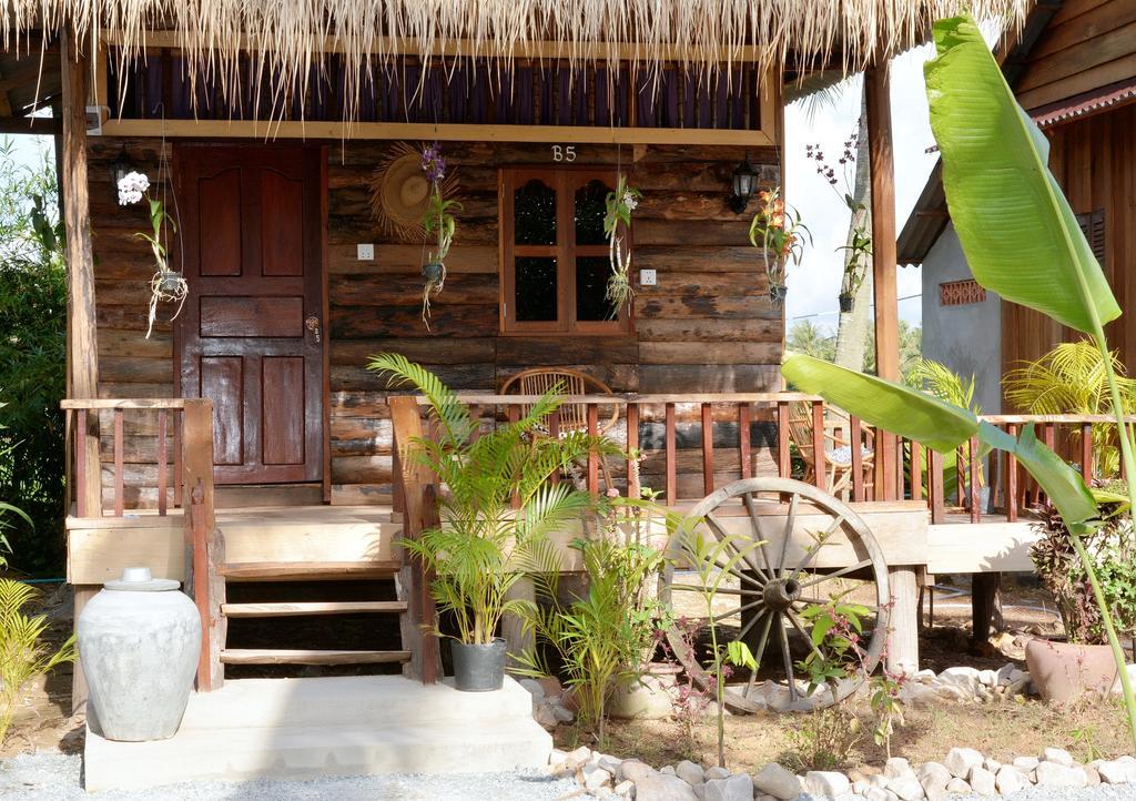 Fish Island Bungalows Kampot Eksteriør bilde