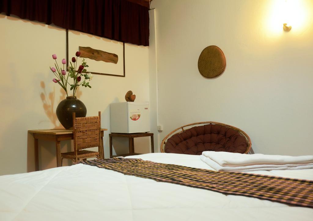 Fish Island Bungalows Kampot Eksteriør bilde