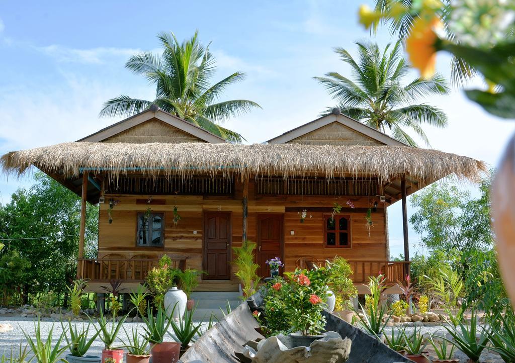 Fish Island Bungalows Kampot Eksteriør bilde